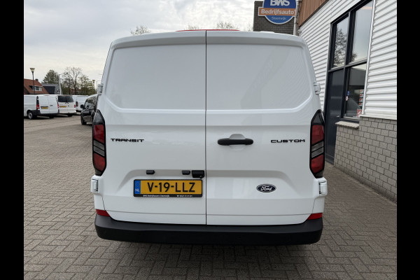 Ford Transit Custom 320 2.0 TDCI L2H1 Trend originele Ford dubbel cabine affabriek / prijs rijklaar € 39.950 ex btw / lease vanaf € 652 / dubbele schuifdeur / NIEUWE bus / BPM vrij !