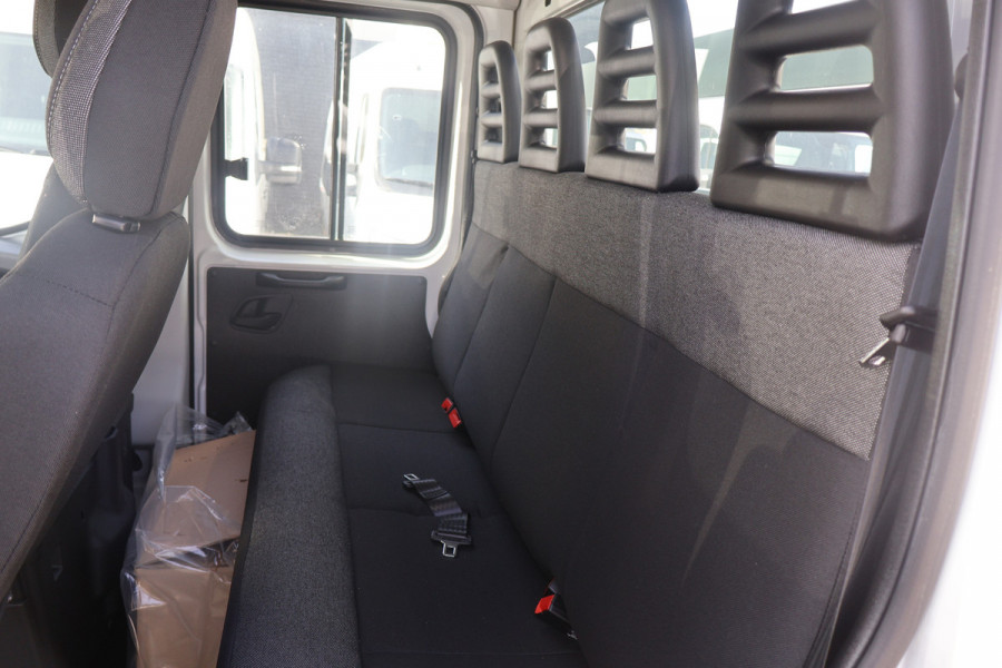 Iveco Daily 35S18 Hi-Matic Open Laadbak DC 3.5T Trekhaak (7 persoons)