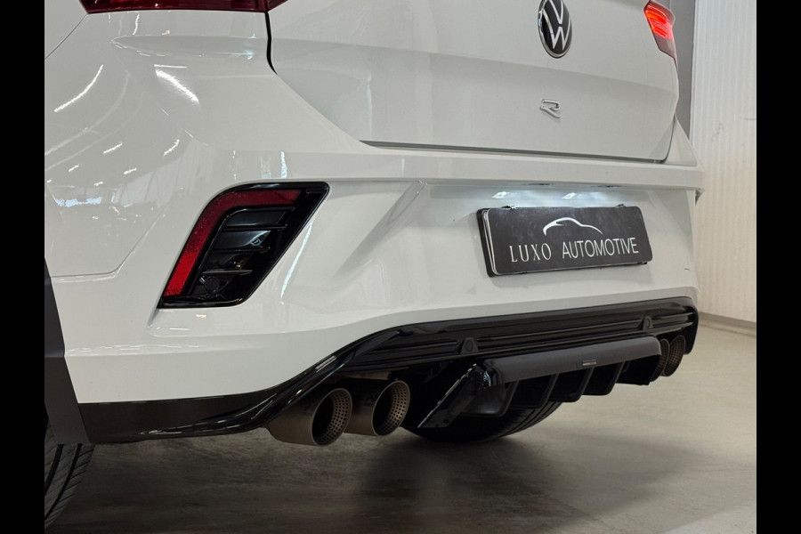 Volkswagen T-Roc 2.0 TSI 4Motion R | AKRAPOVIC | MAXTON DESIGN | PANO | BEATS AUDIO