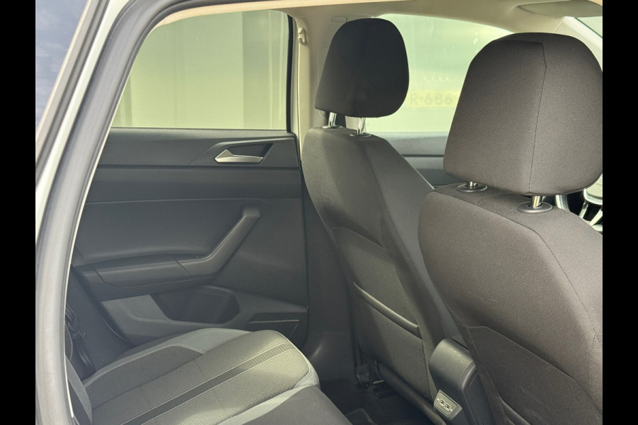 Volkswagen Polo 1.0 TSI DSG 116pk Highline Business R Beats|PDC|Carplay