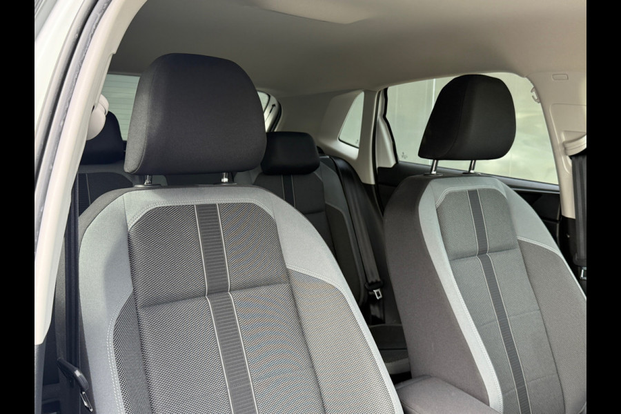 Volkswagen Polo 1.0 TSI DSG 116pk Highline Business R Beats|PDC|Carplay