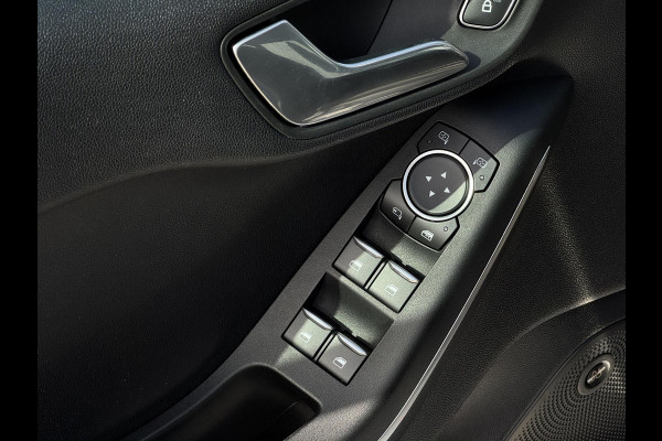 Ford Fiesta 1.0 EcoBoost ST-Line X NL-AUTO | STOELVERWARMING | CARPLAY