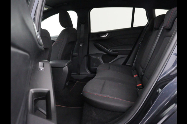 Ford Focus 1.0 EcoBoost Hybrid ST Line X | Head-Up | Stoelverwarming | Adaptive cruise | Camera | Carplay | B&O Sound | Side Assist | Stuurverwarming | Full LED | Navigatie | Keyless | Digital Cockpit