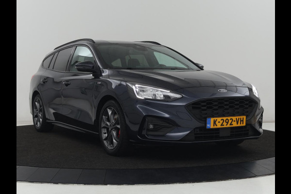 Ford Focus 1.0 EcoBoost Hybrid ST Line X | Head-Up | Stoelverwarming | Adaptive cruise | Camera | Carplay | B&O Sound | Side Assist | Stuurverwarming | Full LED | Navigatie | Keyless | Digital Cockpit