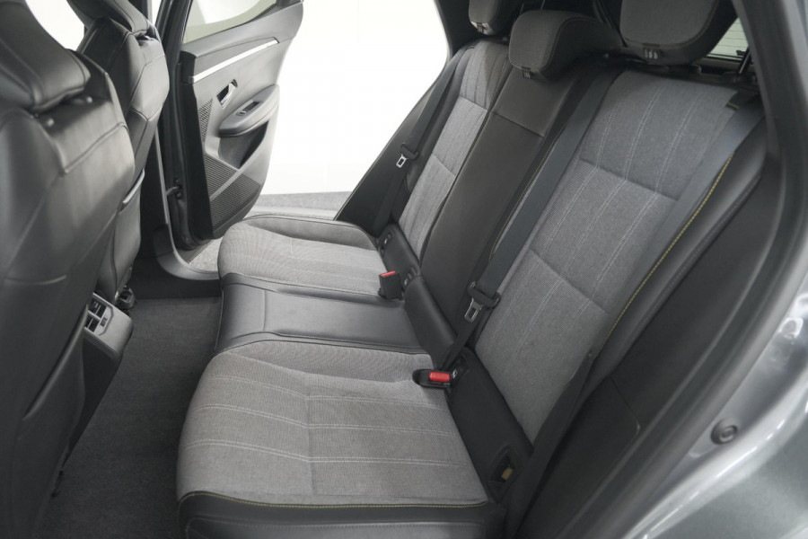 Renault Mégane E-Tech EV40 Boost Charge Techno | Camera | Pack Winter | Apple Carplay | SOH = 95,4%