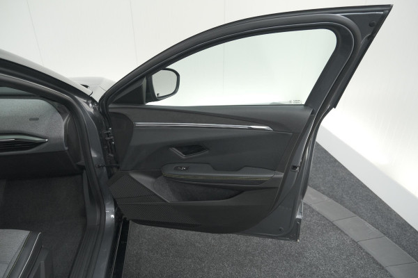 Renault Mégane E-Tech EV40 Boost Charge Techno | Camera | Pack Winter | Apple Carplay | SOH = 95,4%