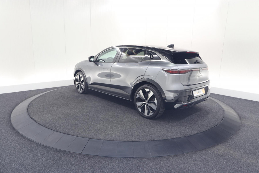 Renault Mégane E-Tech EV40 Boost Charge Techno | Camera | Pack Winter | Apple Carplay | SOH = 95,4%