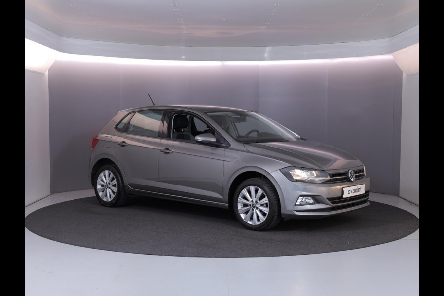 Volkswagen Polo 1.0 TSI Highline 95pk 5bak| digital display| Navi| 16'LM-velgen| Camera|