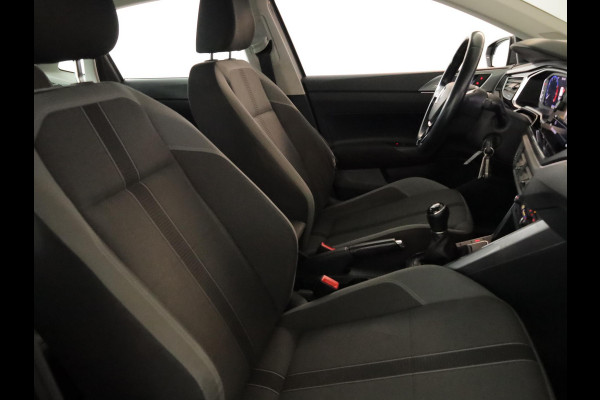 Volkswagen Polo 1.0 TSI Highline 95pk 5bak| digital display| Navi| 16'LM-velgen| Camera|