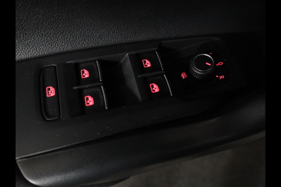 Volkswagen Polo 1.0 TSI Highline 95pk 5bak| digital display| Navi| 16'LM-velgen| Camera|