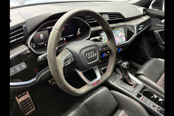 Audi RSQ3 Sportback 2.5 TFSI RS Seats Pano