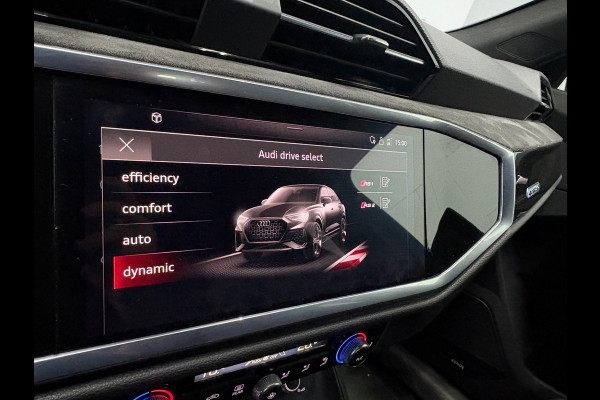 Audi RSQ3 Sportback 2.5 TFSI RS Seats Pano