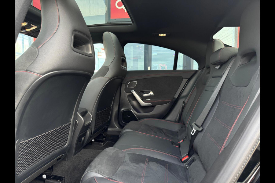Mercedes-Benz CLA-Klasse 250 e AMG Line Facelift | Panorama | Burmester | Ambiance verlichting | Camera | Parksens | BTW