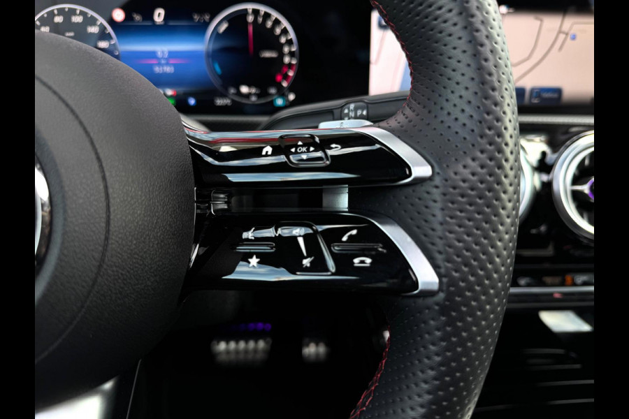 Mercedes-Benz CLA-Klasse 250 e AMG Line Facelift | Panorama | Burmester | Ambiance verlichting | Camera | Parksens | BTW
