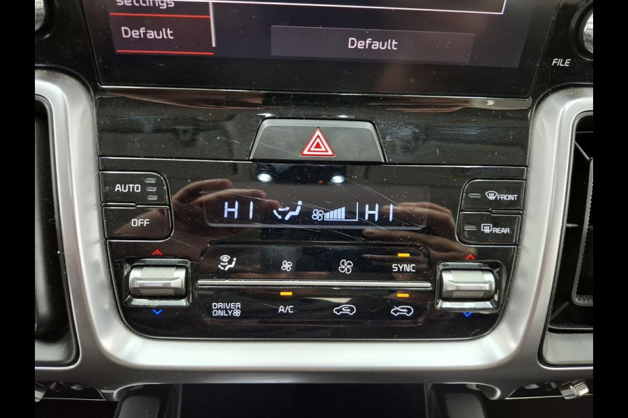 Kia Sorento 1.6 T-GDI Plug-in Hybrid 4WD ComfortLine 5p. | 49.700 km | Trekhaak | Virtual Cockpit
