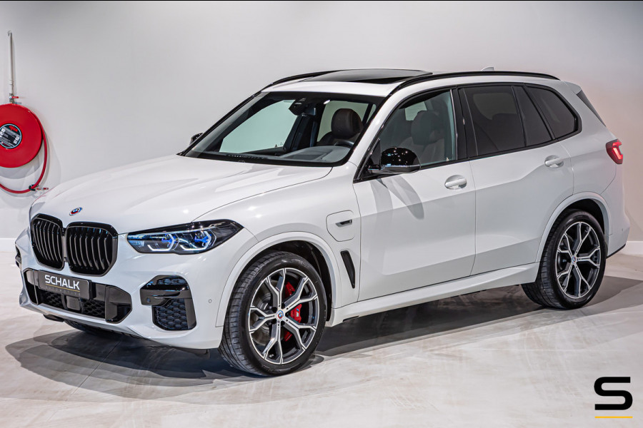 BMW X5 XDrive45e High Executive|M-sportPro|Pano|E-trekhaak