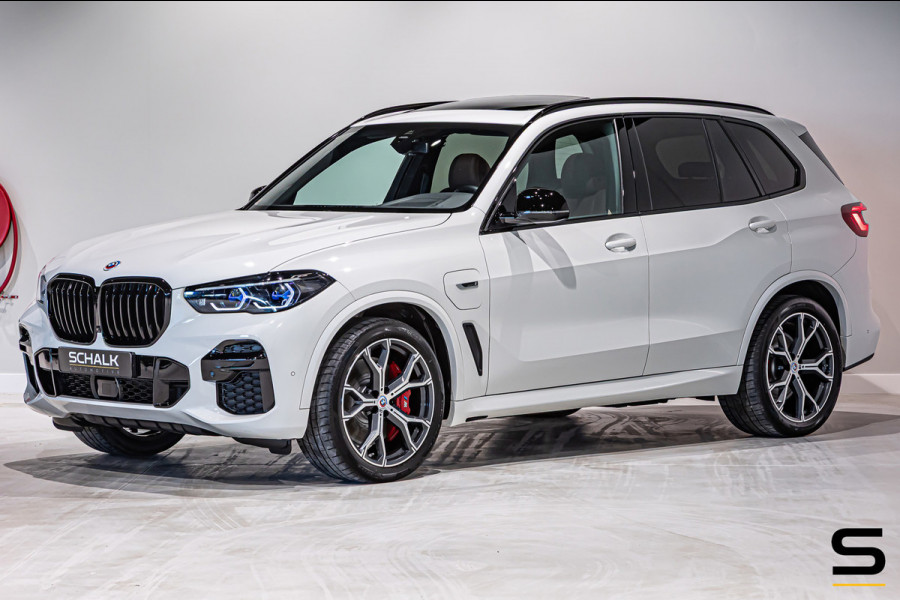 BMW X5 XDrive45e High Executive|M-sportPro|Pano|E-trekhaak