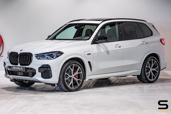 BMW X5 XDrive45e High Executive|M-sportPro|Pano|E-trekhaak