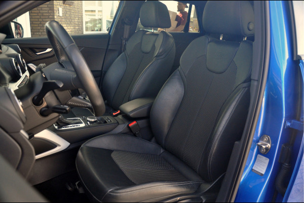 Audi Q2 35 TFSI S Edition | S-Tronic | Panoramadak | Trekhaak | 19 inch