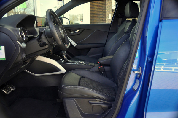 Audi Q2 35 TFSI S Edition | S-Tronic | Panoramadak | Trekhaak | 19 inch