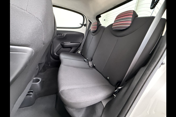 Citroën C1 1.0VTi 73pk 5Drs AircoElek.Ramen+Spiegels Stuurbekrachtiging Edition Privacy Glas Led Isofix ESP Comfort+Look Pack Bluetooth Origineel Nederlandse Auto slechts 24 euro per maand belasting!
