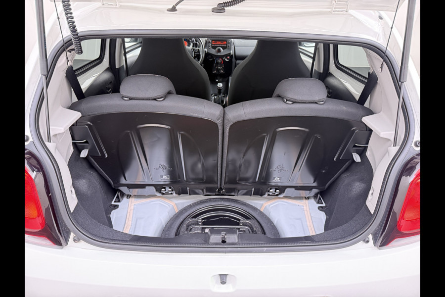 Citroën C1 1.0VTi 73pk 5Drs AircoElek.Ramen+Spiegels Stuurbekrachtiging Edition Privacy Glas Led Isofix ESP Comfort+Look Pack Bluetooth Origineel Nederlandse Auto slechts 24 euro per maand belasting!