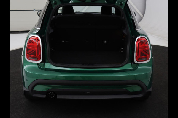 MINI One 1.5 Business Edition | Leder | Harman/Kardon | Matrix LED | Stoelverwarming | Camera | Carplay | Park Assist | Verwarmde voorruit | Climate control | Cruise control | Navigatie