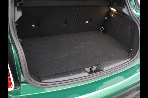 MINI One 1.5 Business Edition | Leder | Harman/Kardon | Matrix LED | Stoelverwarming | Camera | Carplay | Park Assist | Verwarmde voorruit | Climate control | Cruise control | Navigatie