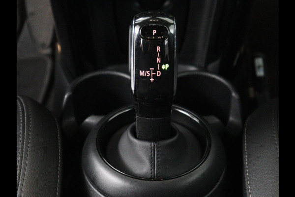 MINI One 1.5 Business Edition | Leder | Harman/Kardon | Matrix LED | Stoelverwarming | Camera | Carplay | Park Assist | Verwarmde voorruit | Climate control | Cruise control | Navigatie