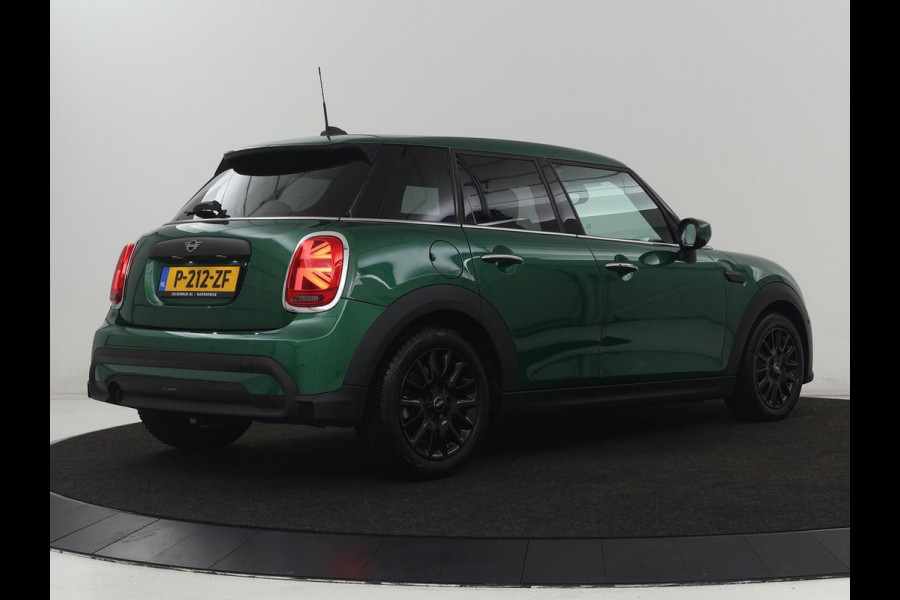 MINI One 1.5 Business Edition | Leder | Harman/Kardon | Matrix LED | Stoelverwarming | Camera | Carplay | Park Assist | Verwarmde voorruit | Climate control | Cruise control | Navigatie
