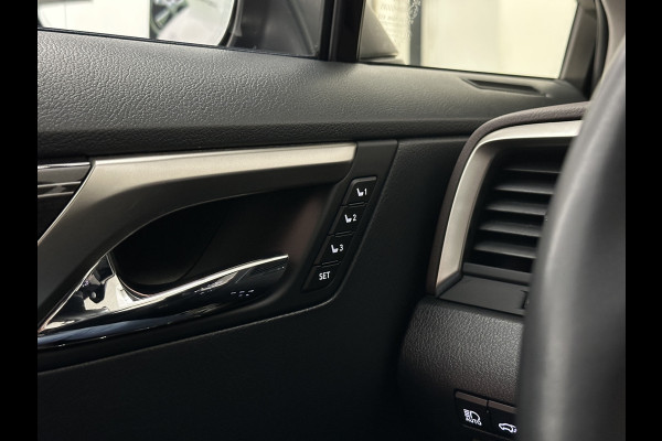 Lexus RX 450h 4WD President Line | Panorama | Origineel NL | 360 Camera | Mark-Levinson Sound | ACC | Stoelventilatie | Leder | Head-Up | Memory | Keyless-Entry | Stoelverwarming V+A | ISO-Glas | Zonwering | LED | Lane-Assist | Dodehoek | DAB | Draadloos Laden |