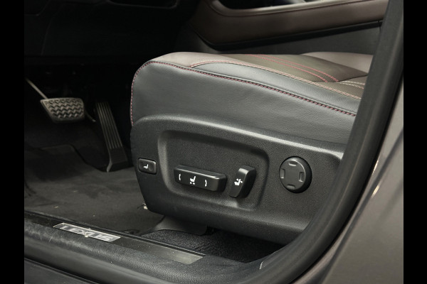 Lexus RX 450h 4WD President Line | Panorama | Origineel NL | 360 Camera | Mark-Levinson Sound | ACC | Stoelventilatie | Leder | Head-Up | Memory | Keyless-Entry | Stoelverwarming V+A | ISO-Glas | Zonwering | LED | Lane-Assist | Dodehoek | DAB | Draadloos Laden |