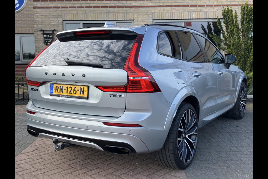 Volvo XC60 2.0 T5 AWD R-Design | HUD | Pano | Trekhaak | All-in prijs