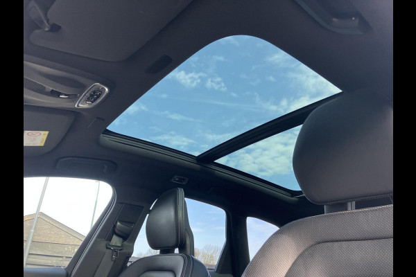 Volvo XC60 2.0 T5 AWD R-Design | HUD | Pano | Trekhaak | All-in prijs