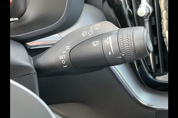 Volvo XC60 2.0 T5 AWD R-Design | HUD | Pano | Trekhaak | All-in prijs