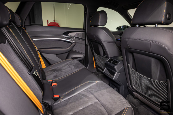 Audi e-tron S quattro 71 kWh|BlackEdition|22inch|Cam|StoelV