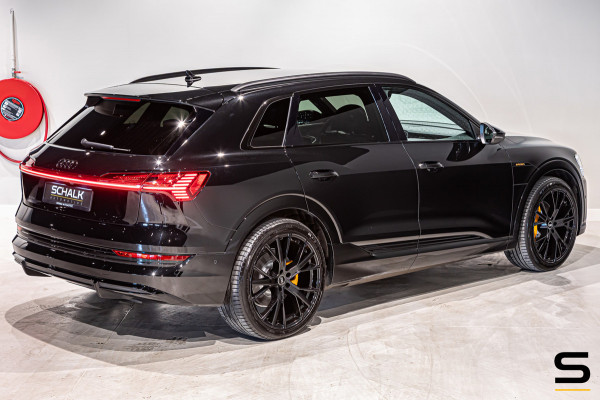 Audi e-tron S quattro 71 kWh|BlackEdition|22inch|Cam|StoelV