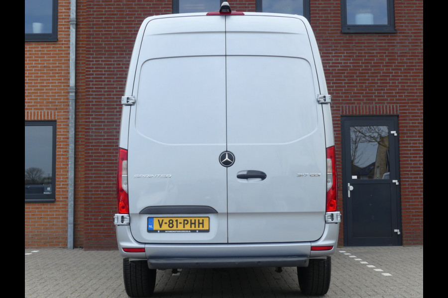 Mercedes-Benz Sprinter 317 CDI LED/Camera/PDC/Navigatie/Side bars