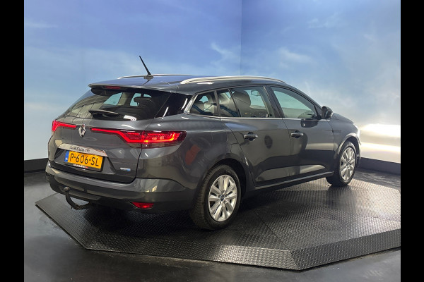 Renault Mégane Estate 1.6 E-Tech Plug-In Hybrid 160 Business Camera, trekhaak