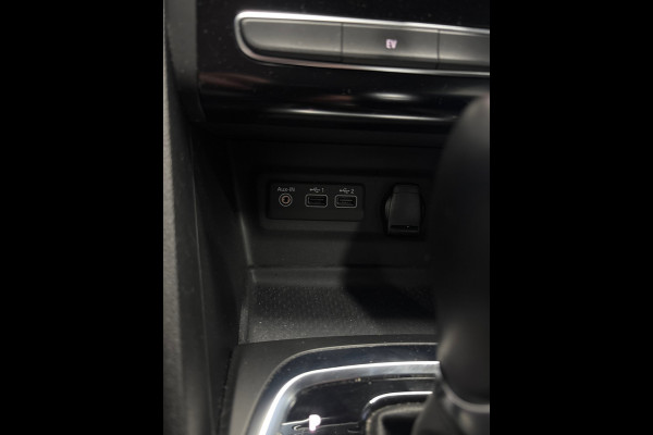 Renault Mégane Estate 1.6 E-Tech Plug-In Hybrid 160 Business Camera, trekhaak