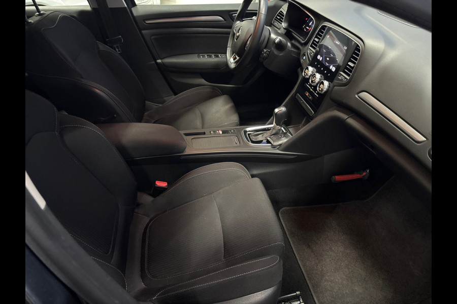 Renault Mégane Estate 1.6 E-Tech Plug-In Hybrid 160 Business Camera, trekhaak