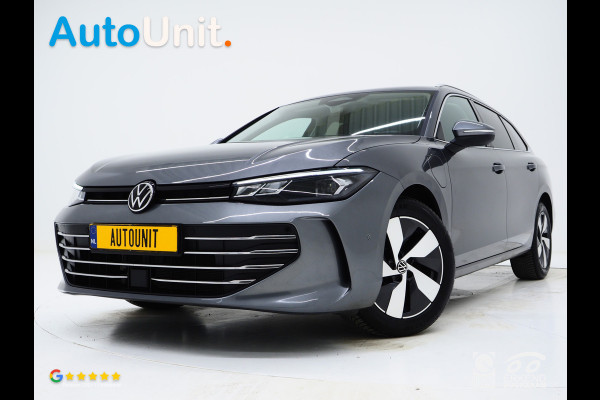 Volkswagen Passat Variant 1.5 eHybrid 204PK | Leder/Alcantara | Massage | Trekhaak | HUD | Camera | Adaptive Cruise | Sfeerlicht | Carplay