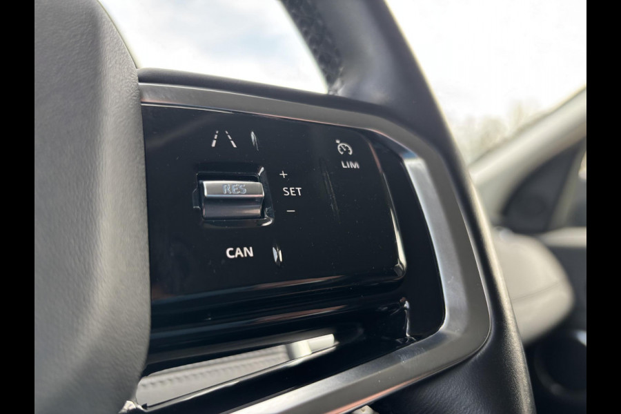 Land Rover Discovery Sport P300e 1.5 R-Dynamic S | 360 graden camera | Leder | Stoelverwarming