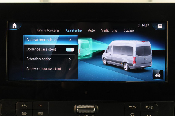 Mercedes-Benz Sprinter 319 3.0 CDI V6 Automaat L2H2 Leer, 3-Zits, LED, Camera, ACC, Airco, Rijstrooksensor, Trekhaak, 18''