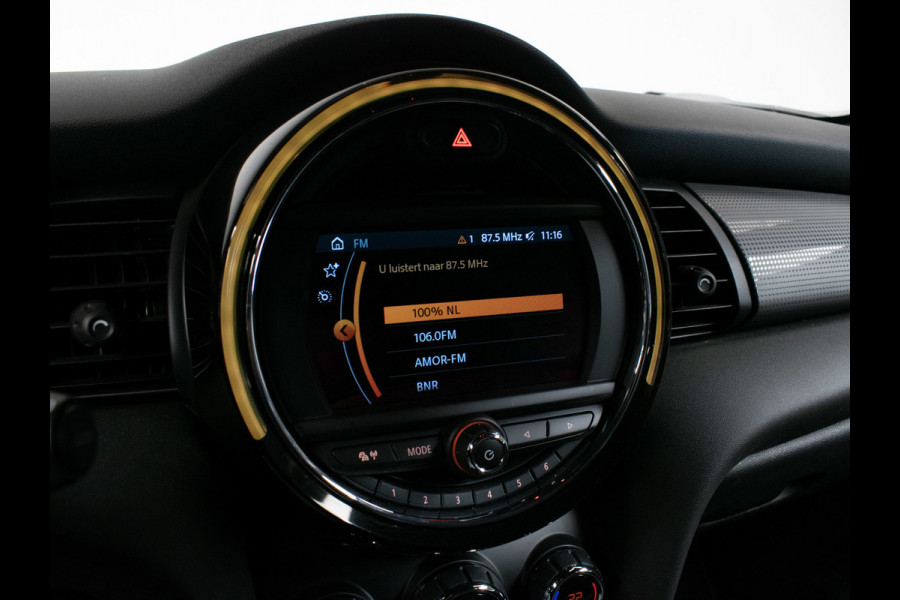 MINI Mini 1.5 Cooper Dalston Edition JCW (SPECIAL EDITION,NAVI,PDC,CLIMATE,CRUISE,GETINT,LED,SPORTSTOELEN,LM VELGEN,NETTE STAAT)