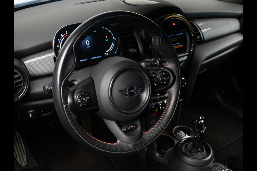 MINI Mini 1.5 Cooper Dalston Edition JCW (SPECIAL EDITION,NAVI,PDC,CLIMATE,CRUISE,GETINT,LED,SPORTSTOELEN,LM VELGEN,NETTE STAAT)