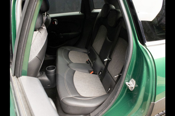 MINI Mini 1.5 Cooper Dalston Edition JCW (SPECIAL EDITION,NAVI,PDC,CLIMATE,CRUISE,GETINT,LED,SPORTSTOELEN,LM VELGEN,NETTE STAAT)