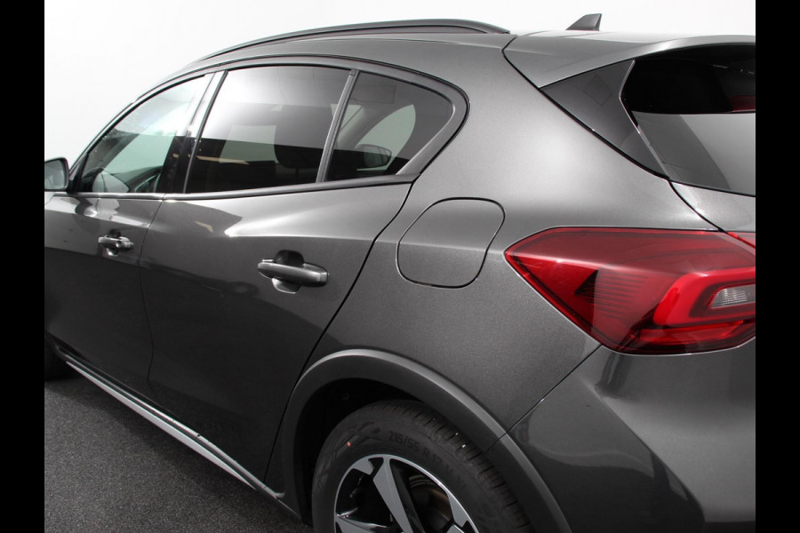 Ford Focus 1.0 EcoBoost 155pk Hybrid Automaat Active X | Navigatie | Climate Control | Camera | Parkeer sensoren | B&O | DAB | Led | Lichtmetalen velgen