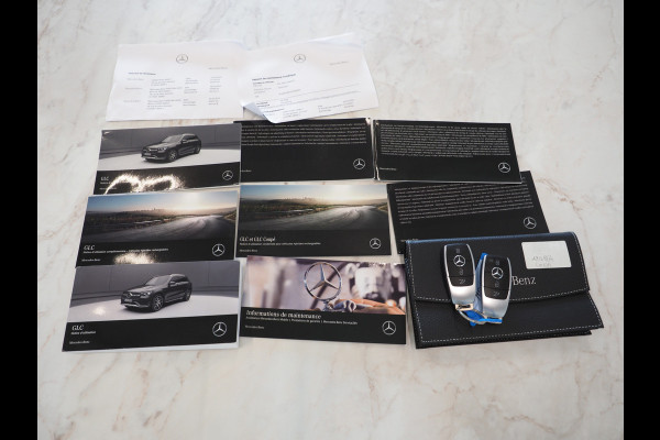 Mercedes-Benz GLC 300e 4MATIC AMG | Panoramadak | Leder | 360 | Sportstuur | Virtual | Cruise | DAB | LED