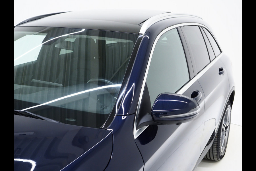 Mercedes-Benz GLC 300e 4MATIC AMG | Panoramadak | Leder | 360 | Sportstuur | Virtual | Cruise | DAB | LED